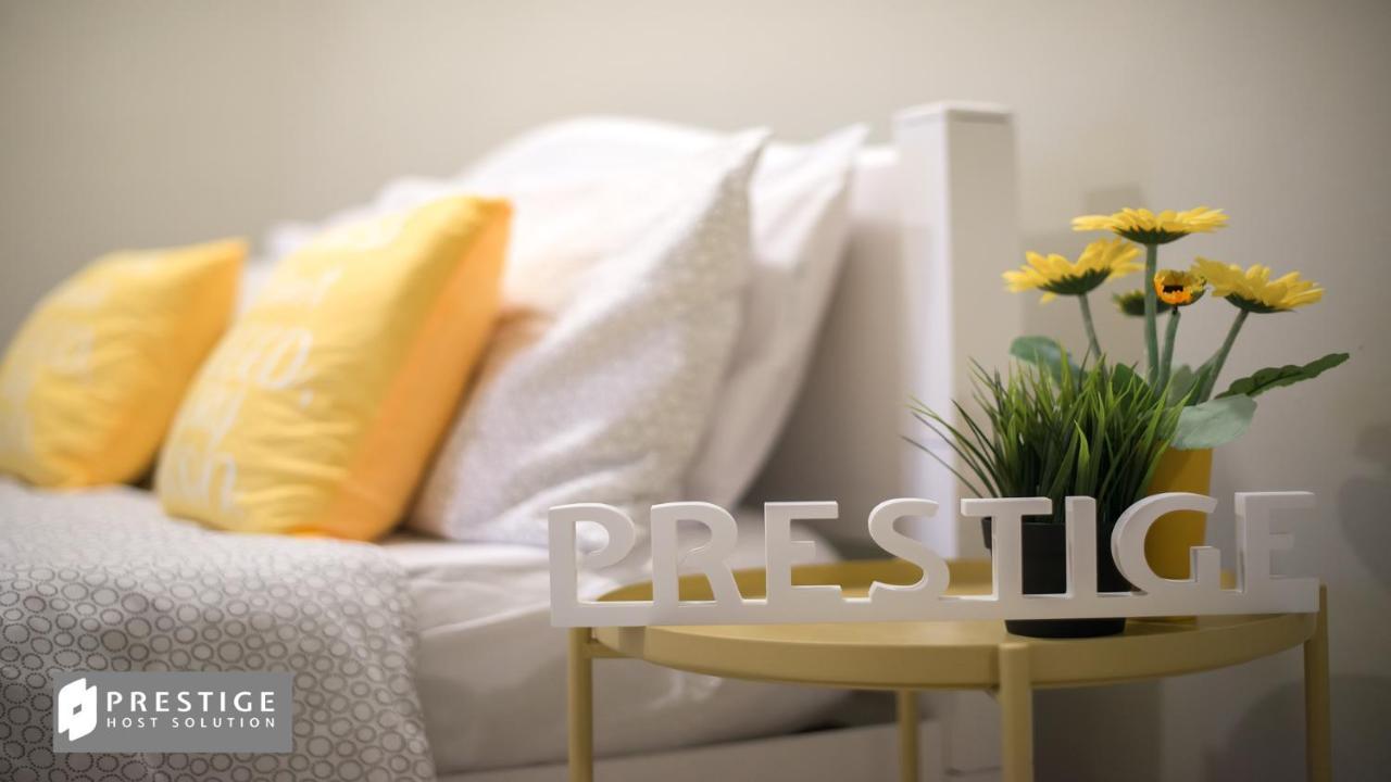 Prestige Pelangi Riverside'S Home Kota Bharu Exteriör bild